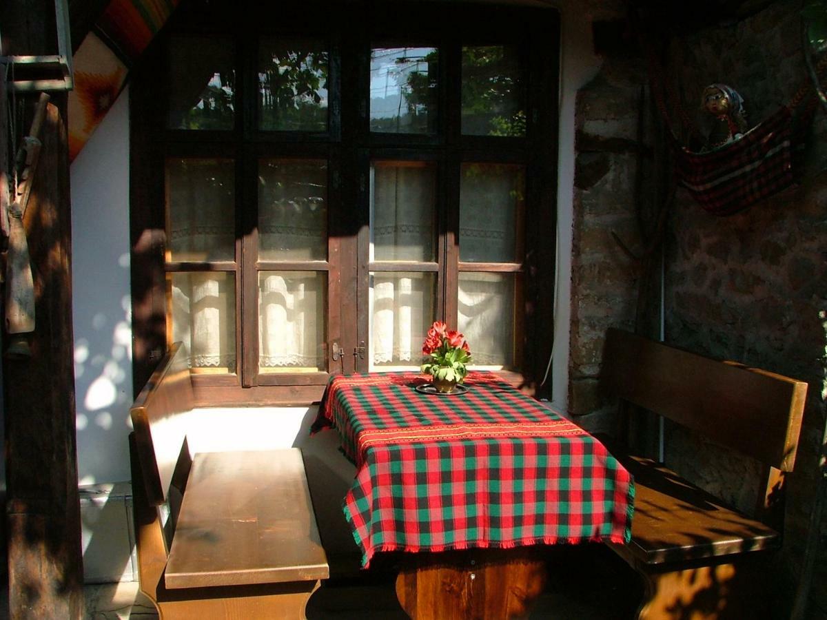 The Tinkov House In Lovetsj Buitenkant foto